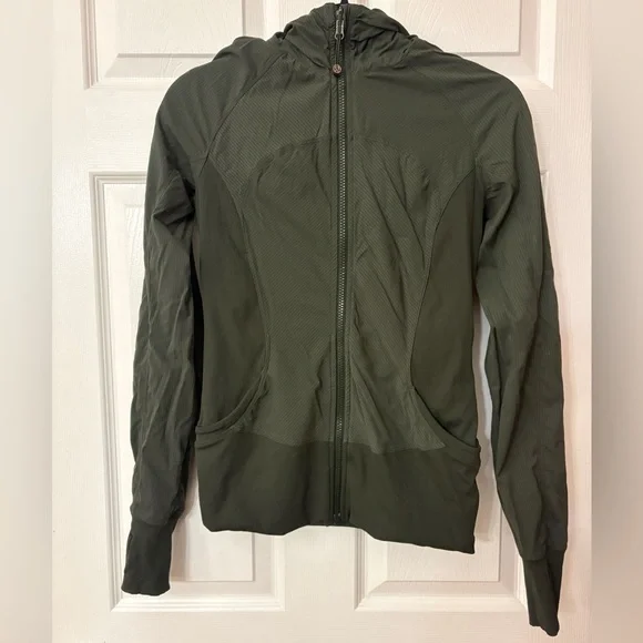 Lululemon In Flux Jacket - Picture 1 of 3